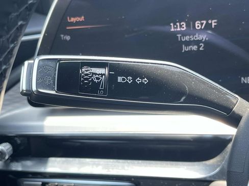 Used 2024 Cadillac Lyriq Sport RWD image 31