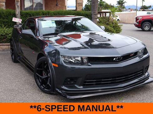 Used 2015 Chevrolet Camaro Z/28 RWD image 2