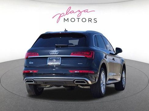 Certified 2023 Audi Q5 2.0T Premium w/ Convenience Package AWD/4WD image 5