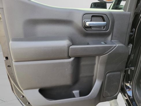 Used 2021 Chevrolet Silverado 1500 Custom image 26