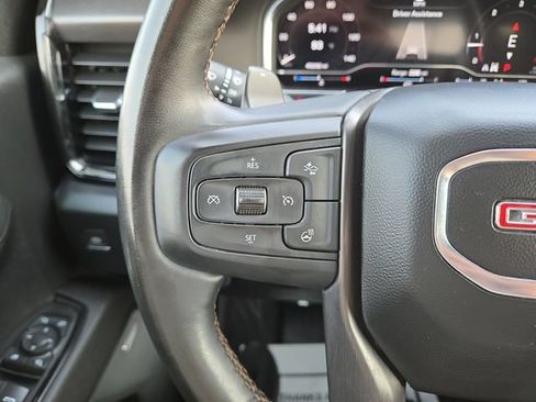 Used 2024 GMC Sierra 1500 AT4 w/ AT4 Premium Package AWD/4WD image 19