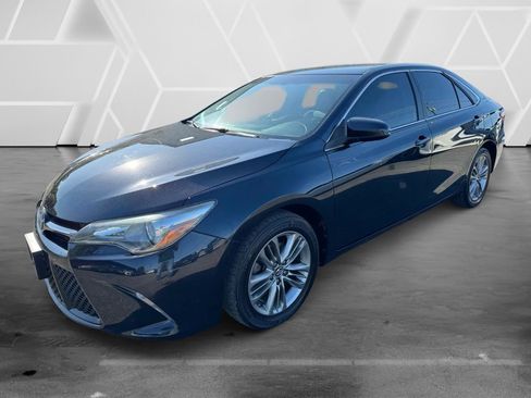 Used 2016 Toyota Camry FWD image 9