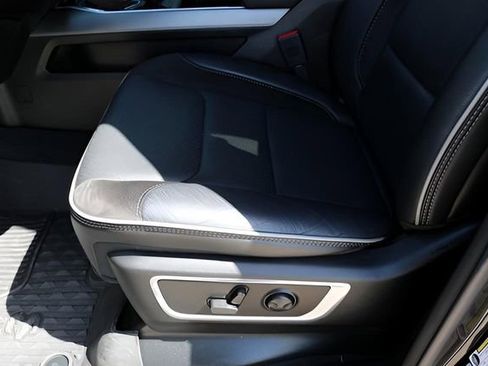 Used 2023 RAM 1500 Laramie image 14