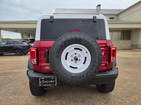 New 2026 Ford Bronco Heritage Edition AWD/4WD image 13