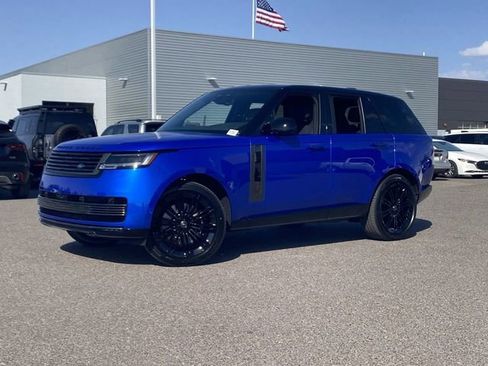 New 2025 Land Rover Range Rover SV image 2