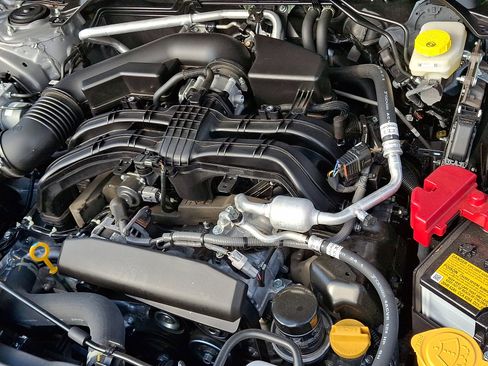 Used 2025 Subaru Forester Sport image 28