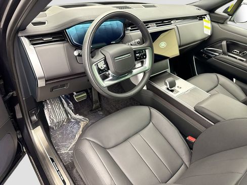 New 2026 Land Rover Range Rover SE image 10