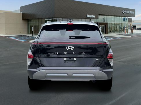 New 2026 Hyundai Kona Limited FWD image 6
