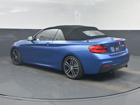 Used 2018 BMW M240i xDrive Convertible image 4