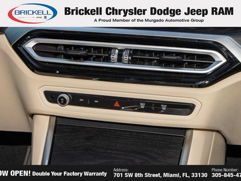 Used 2023 BMW 330e w/ Driving Assistance Package RWD image 23