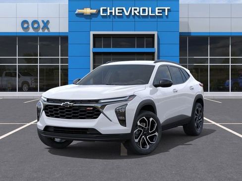 New 2026 Chevrolet Trax RS w/ Driver Confidence Package FWD image 6
