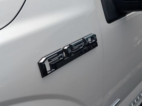 Used 2017 Ford F150 Lariat AWD/4WD image 8
