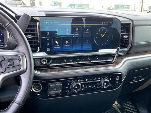 Used 2024 Chevrolet Silverado 2500 LT w/ Safety Package image 17