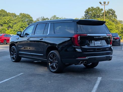 Used 2025 GMC Yukon XL Denali w/ Sun & Power Step Package RWD image 7