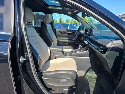 Used 2024 Honda CR-V Sport Touring image 13