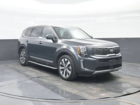 Used 2021 Kia Telluride EX w/ EX Premium Package FWD image 9