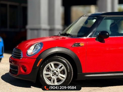 Used 2014 MINI Cooper Clubman image 2