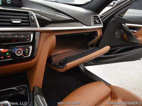 Used 2016 BMW 328i Sedan w/ Premium Package image 35