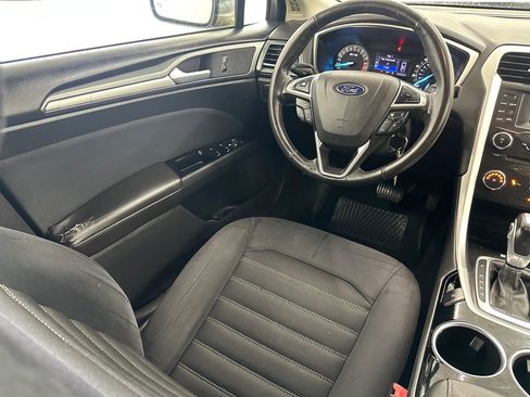 Used 2013 Ford Fusion SE image 15