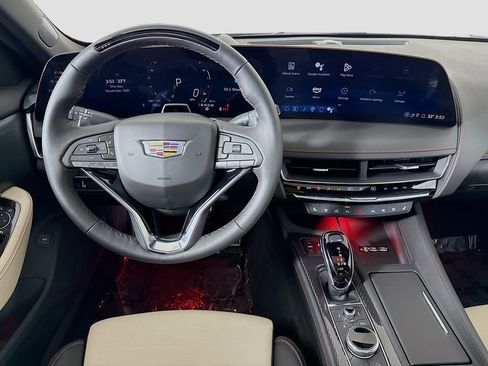 Used 2025 Cadillac CT5 Sport w/ Technology Package image 23