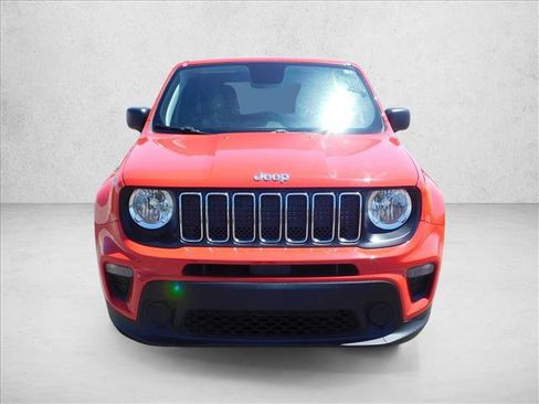 Used 2020 Jeep Renegade Sport w/ UConnect 7.0 Group FWD image 2