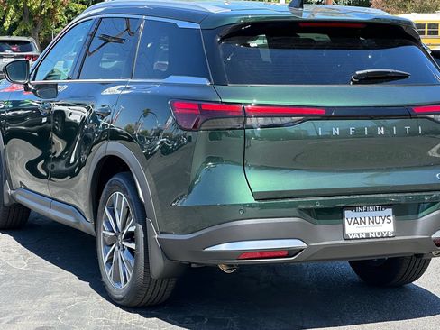 New 2027 INFINITI QX60 Luxe FWD image 5