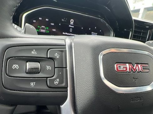 Used 2024 GMC Sierra 1500 SLT w/ SLT Premium Plus Package AWD/4WD image 28