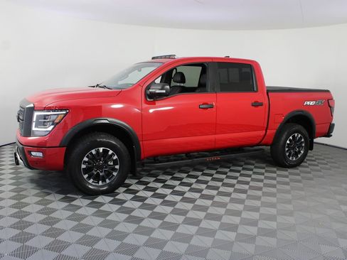 Used 2024 Nissan Titan PRO-4X w/ Pro-4x Convenience Package AWD/4WD image 2