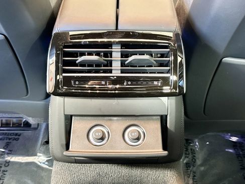 New 2025 Audi A8 L 3.0T image 23