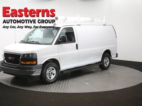 Used 2019 GMC Savana 2500 w/ Driver Convenience Package RWD image 50