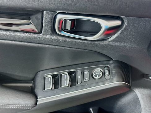 Certified 2024 Honda Civic Touring image 17