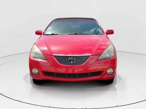 Used 2005 Toyota Solara SE FWD image 2
