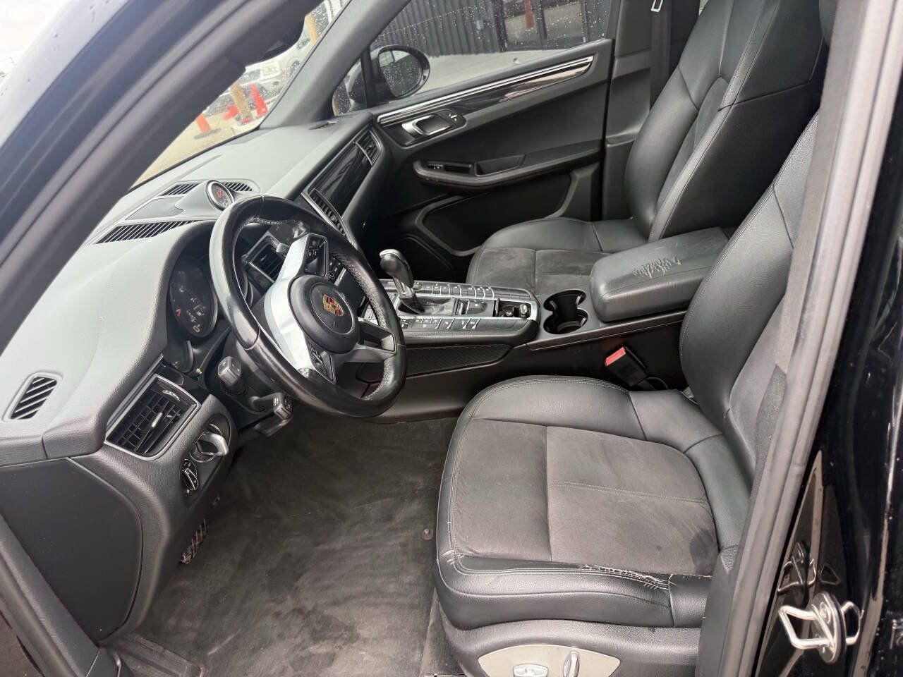 Used 2017 Porsche Macan AWD/4WD image 12