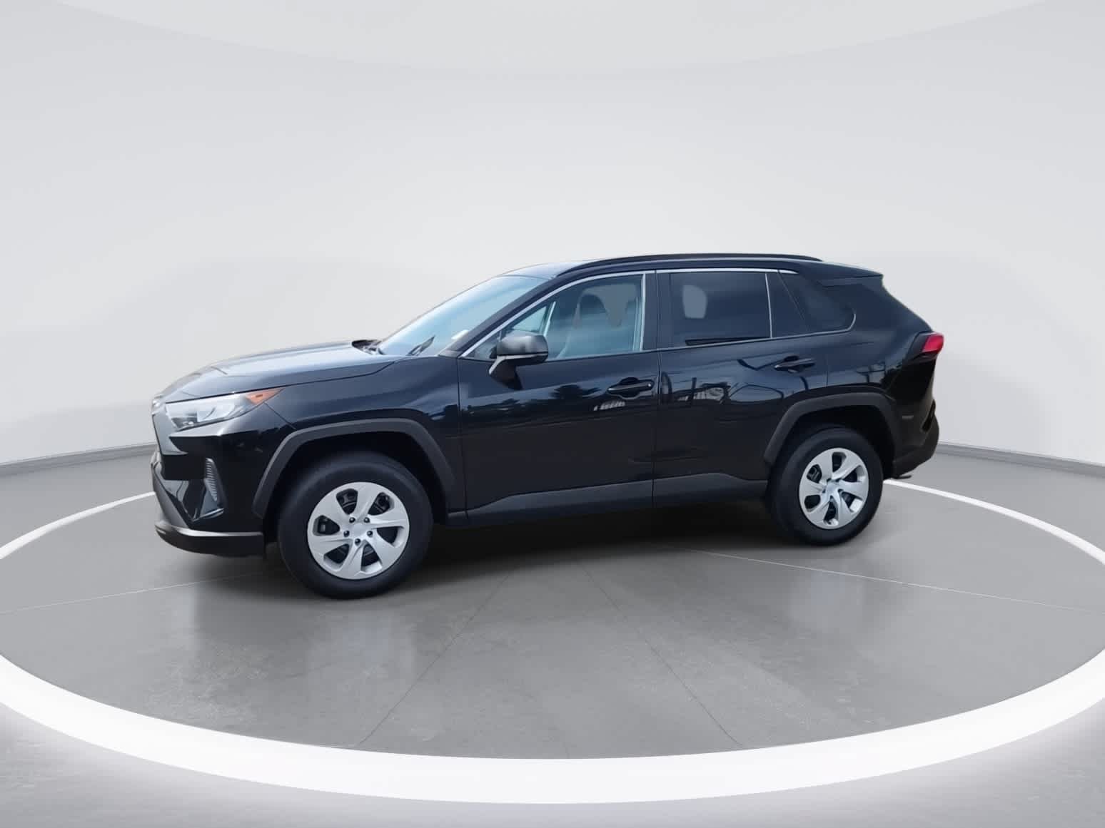 Certified 2019 Toyota RAV4 LE w/ Carpet Mat Package AWD/4WD image 4