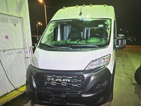 Used 2023 RAM ProMaster 2500 FWD image 5