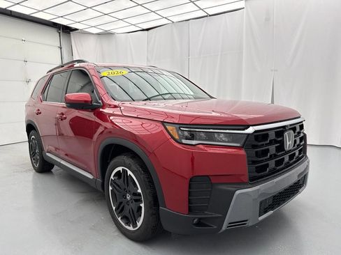New 2026 Honda Pilot Touring image 1