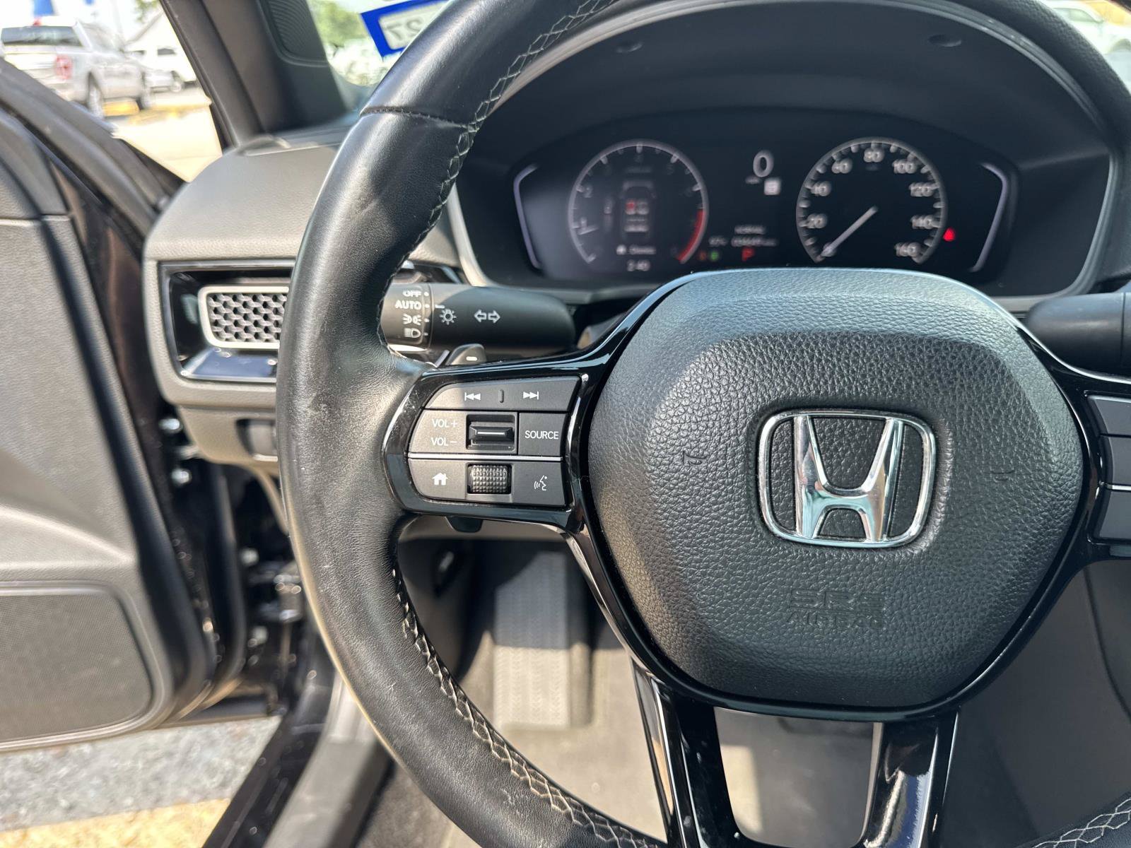 Used 2025 Honda Civic Sport image 22