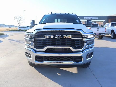 New 2026 RAM 2500 Tradesman AWD/4WD image 9