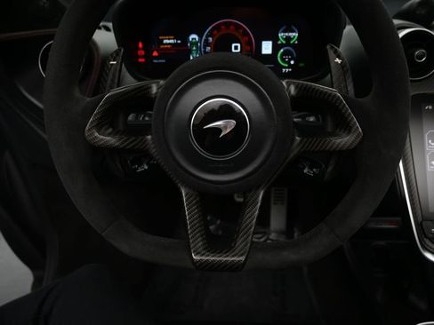 Used 2019 McLaren 570S Spider image 28