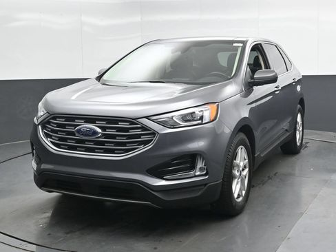 Used 2021 Ford Edge SEL w/ Convenience Package AWD/4WD image 6