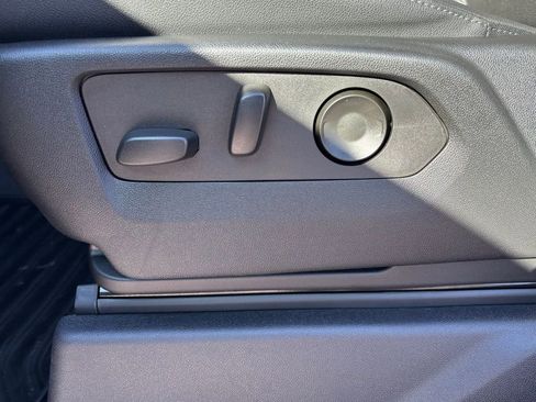 Used 2023 Chevrolet Silverado 1500 LTZ w/ LTZ Convenience Package II image 16