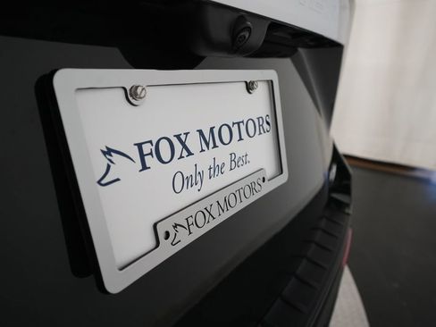 Used 2023 Ford Explorer XLT w/ Equipment Group 202A AWD/4WD image 36