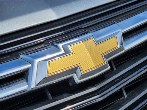 Used 2024 Chevrolet Equinox LT image 12