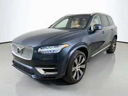 Used 2025 Volvo XC90 T8 Ultra w/ Protection Package Premier