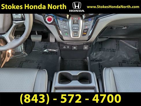 Certified 2026 Honda Odyssey Elite image 22