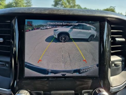 Used 2022 RAM 1500 Big Horn AWD/4WD image 28