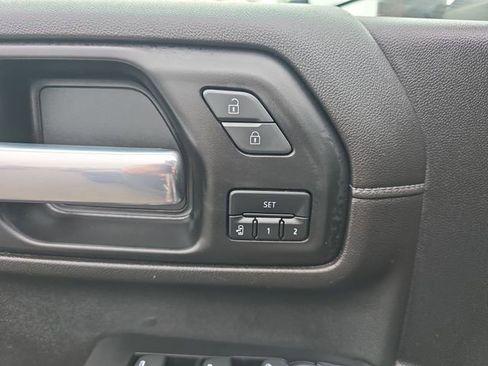 Certified 2022 GMC Sierra 3500 Denali image 28