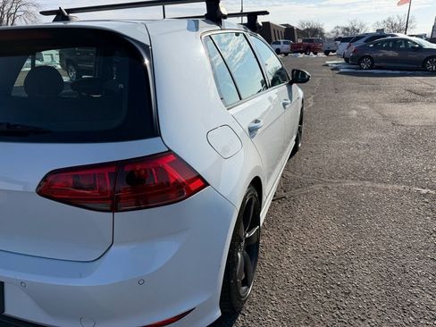 Used 2017 Volkswagen Golf R 4-Door AWD/4WD image 13