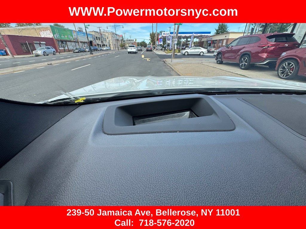 Used 2019 BMW X3 xDrive30i w/ M Sport Package 2 AWD/4WD image 29