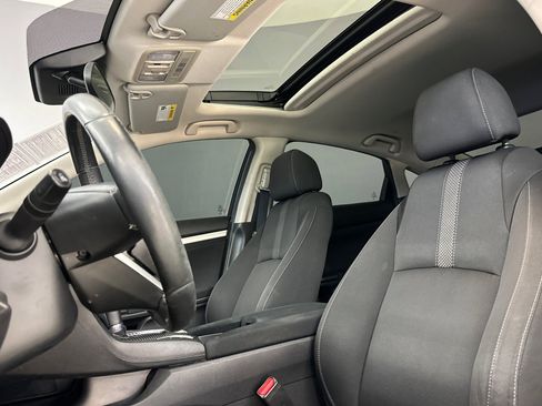 Used 2019 Honda Civic EX image 15